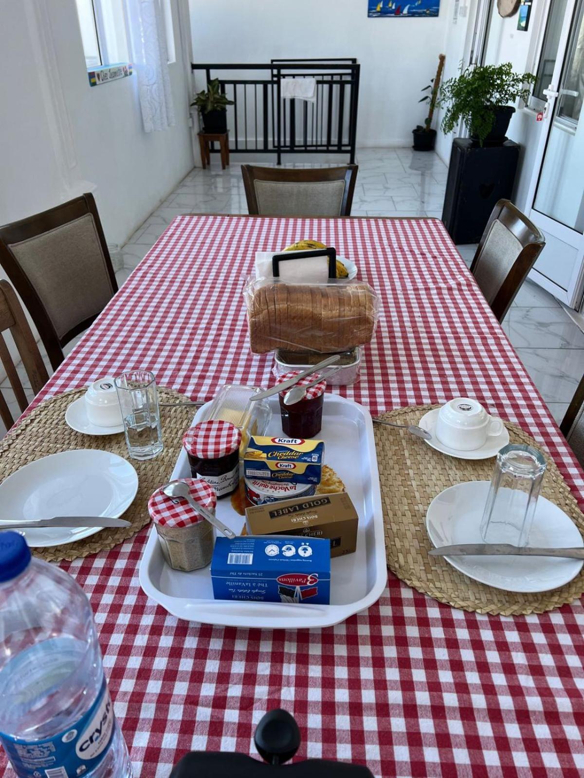 O Bercail Du Sud Chez Jeannette Apartment Saint Gabriel Екстериор снимка